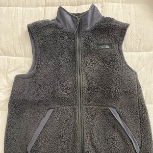 Fleece/Sherpa Mens Vest